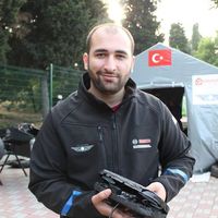 Cem Aydemir的照片