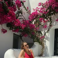 Phoebe Mannakee的照片