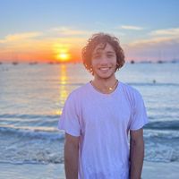 Nikolas Reed的照片