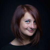 Isobel Beyond的照片