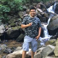 Adrian  Linares's Photo