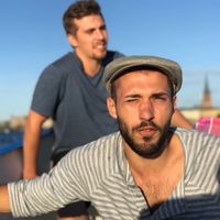 Carlson van Dach's Photo