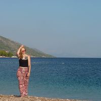 Camille Finos的照片