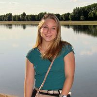 Adele Joyeux's Photo