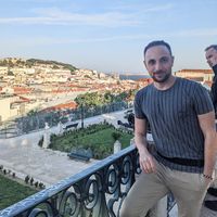 Izz Kaddoura的照片