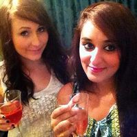 LucyandSara McNicholas's Photo