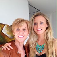 Caitlin Collins's Photo