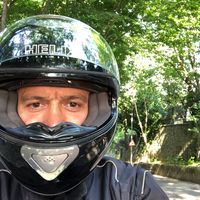 Özcan Demir的照片