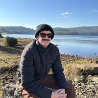 James Blewett的照片