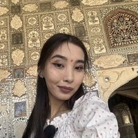 Akbota Khalilina的照片