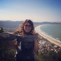 Estefânia Hennemann的照片