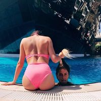 Photos de Ayia Miller