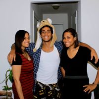 Michael Secular的照片