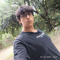 simon castillo's Photo