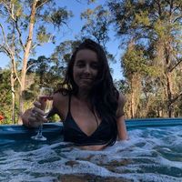 Sarah Bunting's Photo