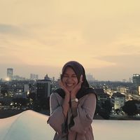 Fotos de Dianita Wahyu Putri