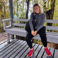 Fotos von Elodie Lippen