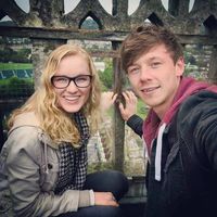 Gillian Miller的照片