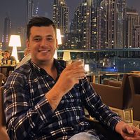 Chams Abdelli的照片