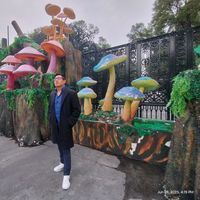 Mario Cayetano's Photo