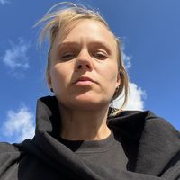 Sasha Titova's Photo