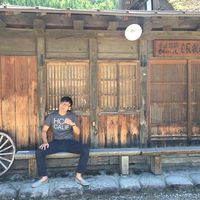 Loo Jinghuan's Photo