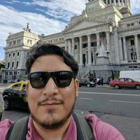 Roberto Cuevas Vit的照片