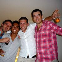 Photos de apoena De oliveira costum