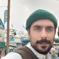 Ekrem Karahan的照片