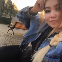 Eliza Esenbekova的照片