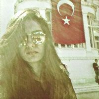 Fidan sutay的照片