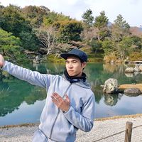 Jay Kornnatt Surapat的照片