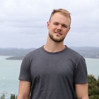 Jonny Fogolin的照片