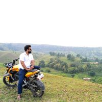 vivek  sharma's Photo