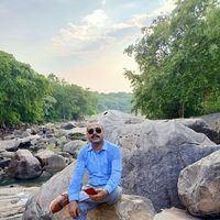 vikas  tiwari的照片