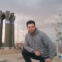 Met HÀMIDIAN's Photo