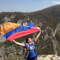 Nara Israyelyan的照片