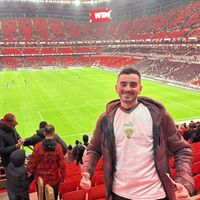 Youssef Touhami的照片