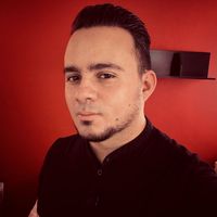 Fernando  Valencia's Photo