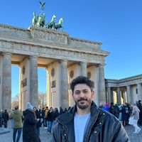 Onur Derinlik的照片