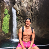 Canberk Okuroglu的照片