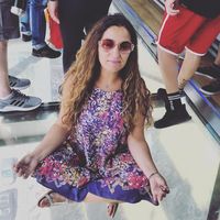 Ozlem Ildiz的照片