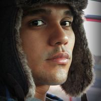 Leonard Alvarez的照片