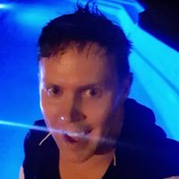 Conrad Gillon的照片