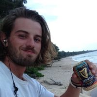 Ben Holmes Junior的照片