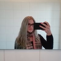 Lea Hartmann的照片