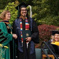 Héctor Flores的照片