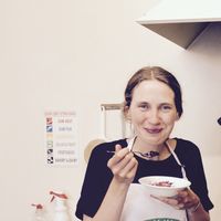 Karolina Lambert's Photo