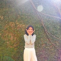 Rindy Lestari's Photo