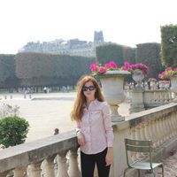 Fotos de Simona Hale